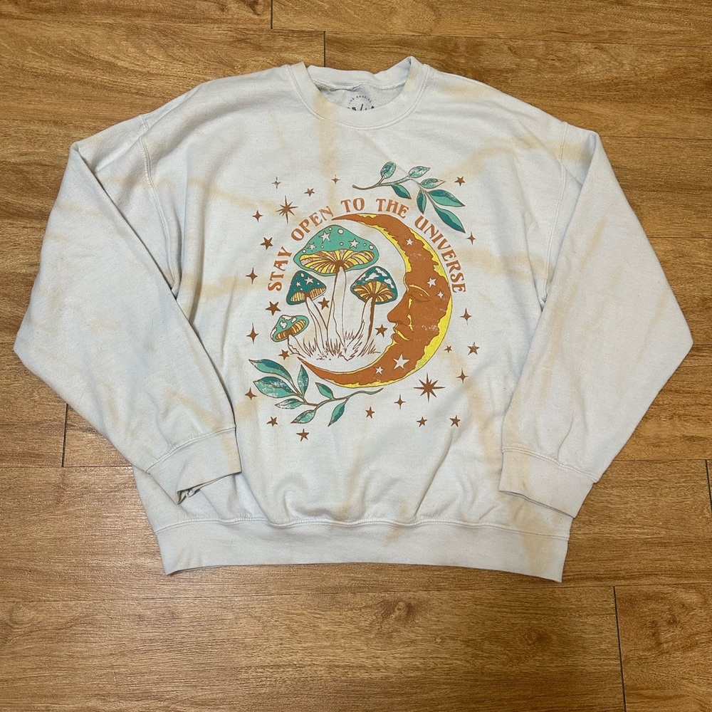 PacSun Cream Universe Graphic Sweatshirt